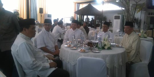 Anies buka puasa bersama di kediaman Hidayat Nur Wahid