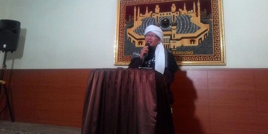 Aa Gym istikharah, mohon petunjuk untuk Pilgub Jabar