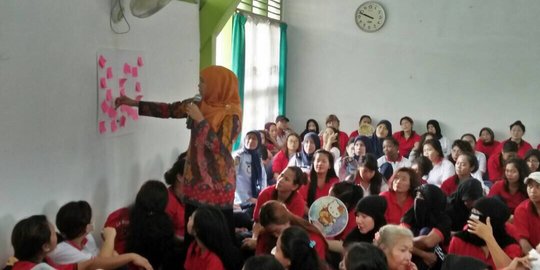 Sambangi Lapas anak dan wanita Tangerang, Mensos buka layanan curhat