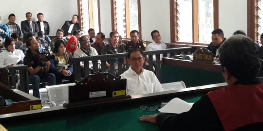 Kepala Dinas di Bandung didakwa pungli Rp 63,9 juta