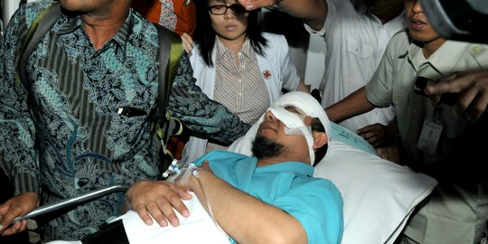 Disiram air keras, Novel dapat info jenderal polisi terlibat