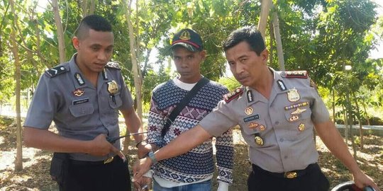 Ditilang, pemotor ini coba selipkan Rp 50 ribu ke tangan Kapolres