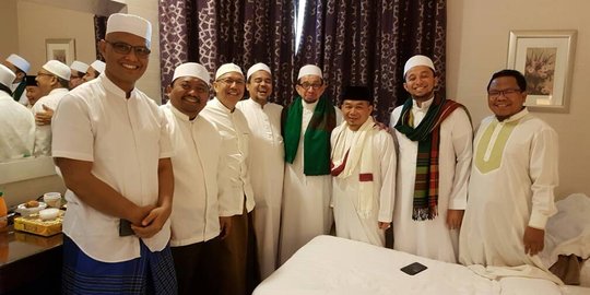 Dalih kebetulan dalam pertemuan PKS dan Habib Rizieq