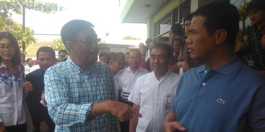 Blusukan ke Cipinang, Djarot klaim harga pangan di DKI stabil