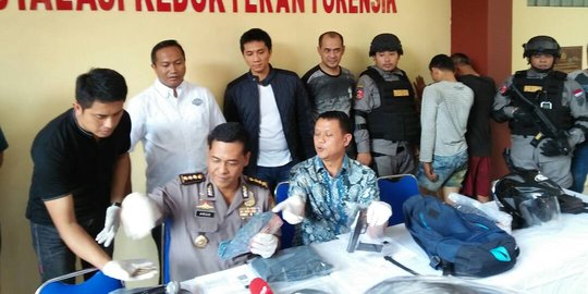 Polisi tembak mati 1 pelaku perampokan di SPBU Daan Mogot