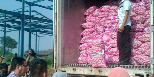 Harga bawang putih impor di Kudus naik jadi Rp 80.000 per kilogram