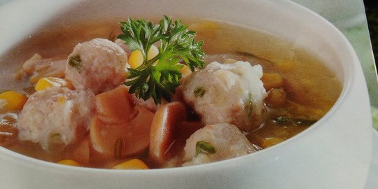 [Resep] Hangat dan gurih untuk berbuka, sup jagung bakso ayam