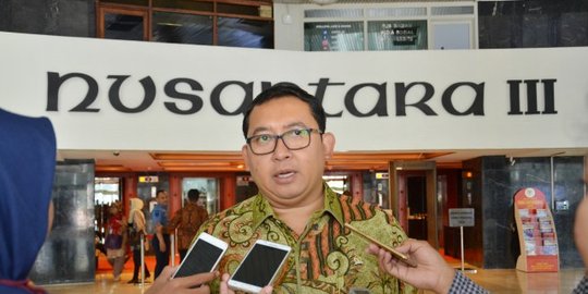 Mi Korea mengandung Babi, Fadli Zon salahkan pemerintah