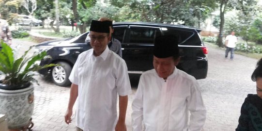 Buka puasa bersama Anies-Sandi, Bang Yos ingin beri masukan