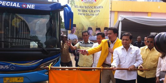 Golkar berangkatkan 1.700 orang mudik gratis dari hasil patungan