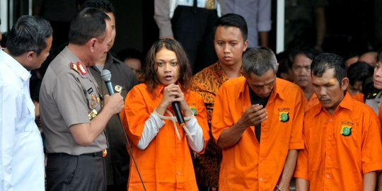 Pacar kapten perampok Davidson tak pernah diberi uang kejahatan