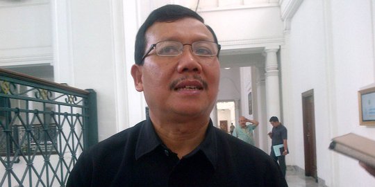 Sekda Jabar: Mudik, jangan bawa keluarga dari desa ke kota