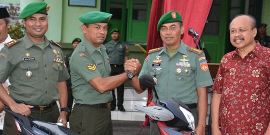 Gagalkan 4 pemuda lakukan pemerkosaan, anggota TNI dihadiahi motor