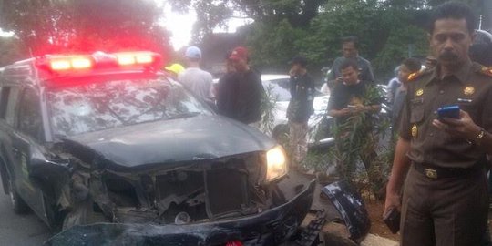 Tahanan yang bawa kabur mobil di Depok dipukuli dan ditelanjangi