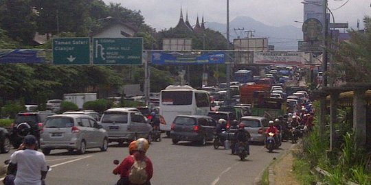 Selama mudik, truk bermuatan non sembako dilarang lewat jalur Puncak