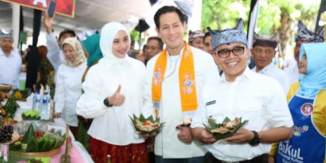  Chef  Juna  Pecel pitik Banyuwangi kaya cita rasa merdeka com