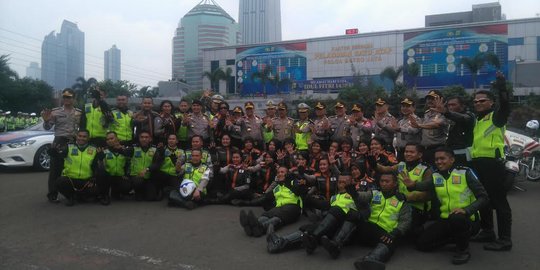 984 Aparat jaga keamanan malam Takbiran di Jakarta