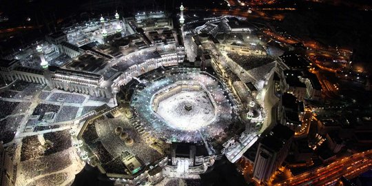 Atmosfer malam akhir Ramadan 1438 H di Masjidil Haram