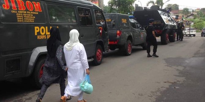 Kapolda Sumut melepas keberangkatan jenazah Ipda Martua ke Batubara