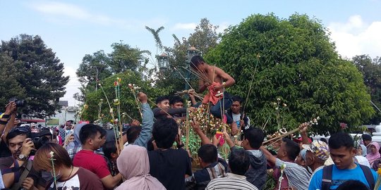 Kemeriahan Grebeg Syawal di Keraton Yogyakarta