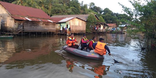 Setelah dapat angpao Lebaran, bocah tujuh tahun tenggelam di sungai