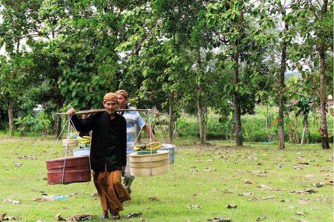 ritual riyaya idul fitri trah bonokeling