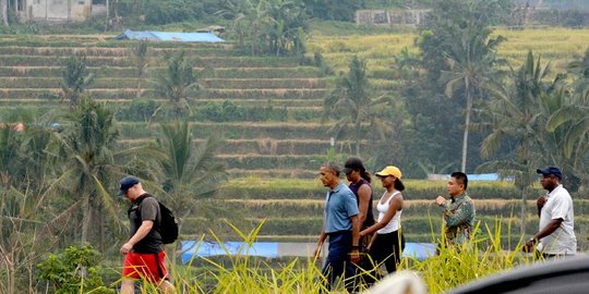 Tinggalkan Bali, Obama terkesan dengan alam dan budayanya