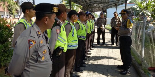 Pemeriksaan di pintu masuk Bali diperketat