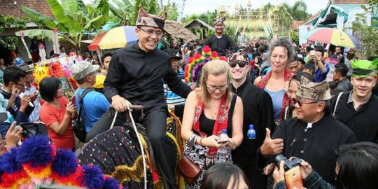 Mengenal tradisi parade Barong Ider khas Banyuwangi