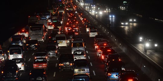 Arus balik, Kemenhub belum berencana tambah gardu tol Cikarang Utama