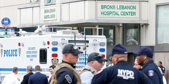 Suasana mencekam usai penembakan di rumah sakit New York