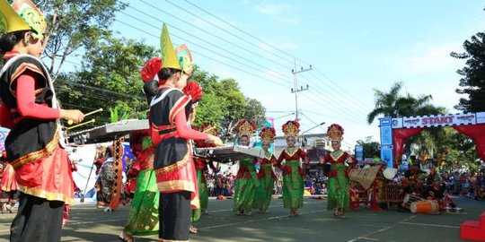 Mengintip uniknya Festival Marching Band Etnik ala Banyuwangi