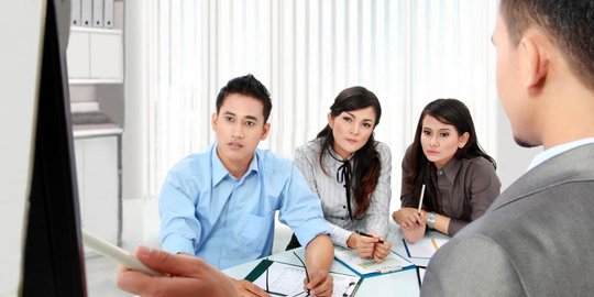kembali kerja, intip 7 tips menjadi pegawai favorit rekan kantor
