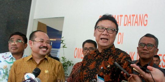 Tjahjo Kumolo minta Pemda pantau WNI dari Suriah