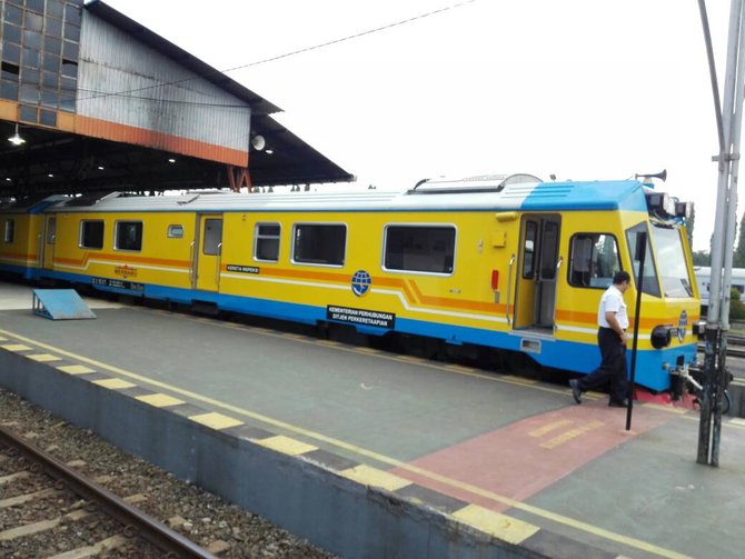 dirjen perkeretaapian kemenhub prasetyo boeditjahjono meninjau stasiun purwokerto