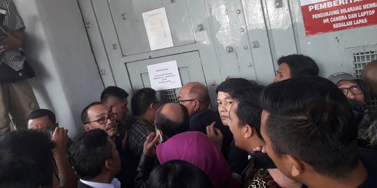 Kunjungan pansus ke Sukamiskin dikritik, Demokrat ogah ikut campur