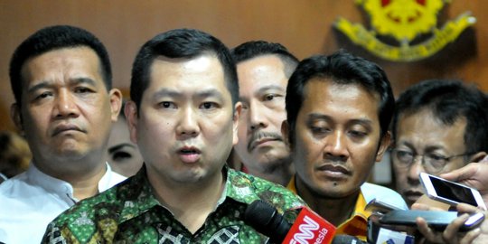Usai diperiksa Bareskrim, HT minta dibuktikan kesalahan di kasusnya