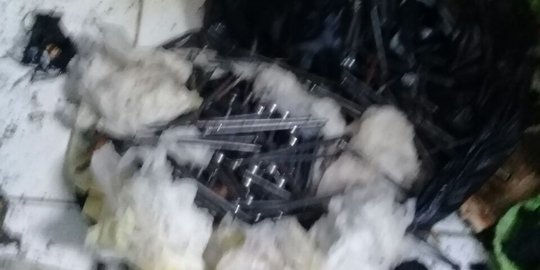 Bom panci yang meledak di Bandung berisi paku