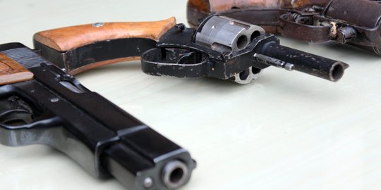Video: Maling motor di Depok kepergok beraksi todongkan pistol