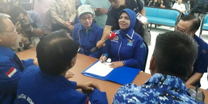 Daftar Cagub Jatim lewat Demokrat, Nurhayati siap lawan 