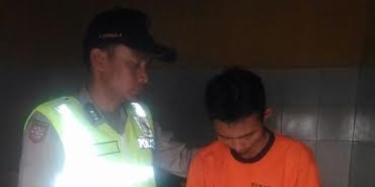 Pria ini tega tipu dan curi motor milik pengamen difabel