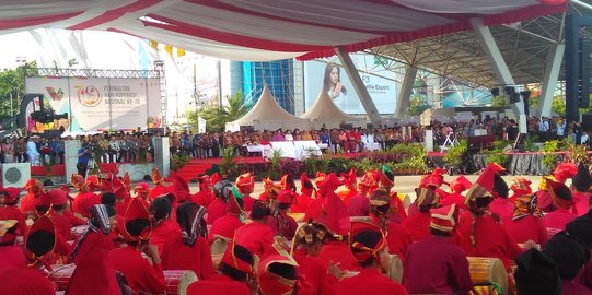 Buka Harkopnas ke-70, Jokowi minta koperasi tak takut berkompetisi