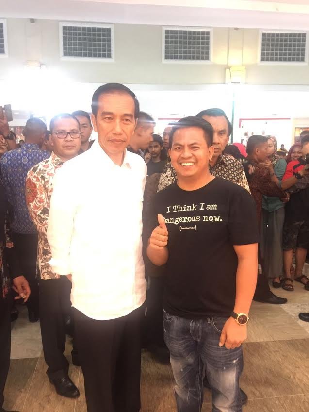 jokowi di mal makassar