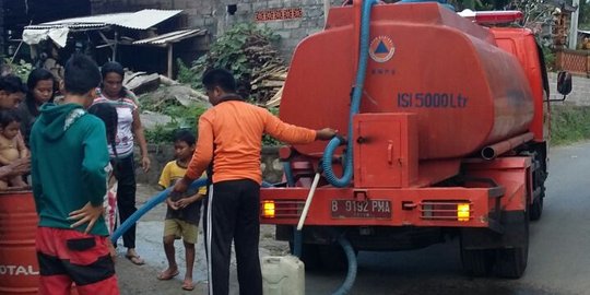 Air tercemar pestisida, BPBD Buleleng kirim tangki air bersih