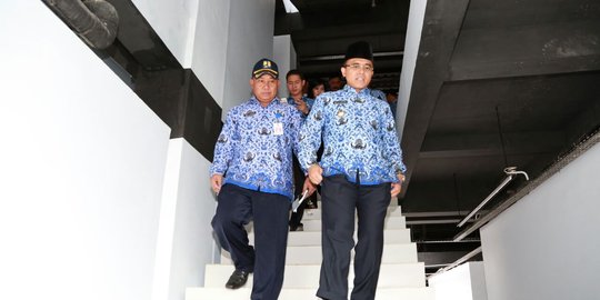 Bupati Anas batalkan aturan diskriminatif di SMPN 3 Genteng