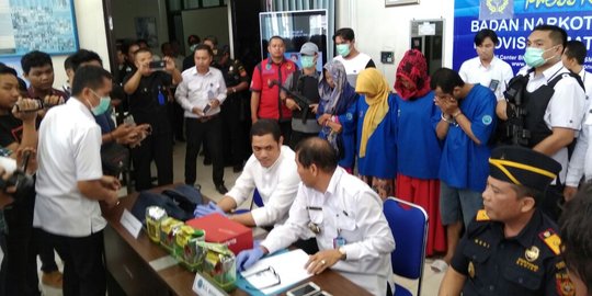 Bawa sabu 4 kg ke Bali, pasutri asal Aceh diringkus di Palembang