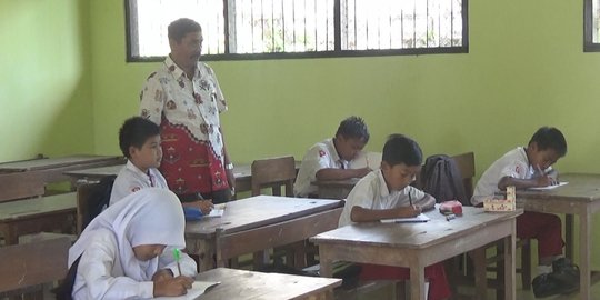 SD di Mojokerto sepi peminat, 5 kelas kosong dan hanya punya 8 murid