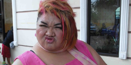 Kasus narkoba, Artis Pretty Asmara ditangkap di hotel