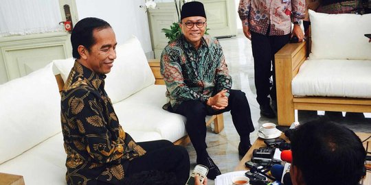 Bertemu Jokowi di Istana, Ketum PAN sebut hanya antar undangan