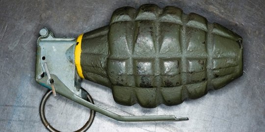 Warga Bekasi digegerkan temuan granat nanas peninggalan Belanda